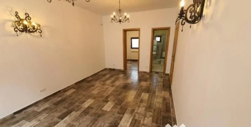 Pipera Vila in zona Pipera 350 mp, teren 400, pretabila activitati
