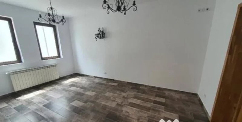 Pipera Vila in zona Pipera 350 mp, teren 400, pretabila activitati