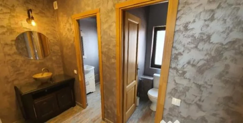 Pipera Vila in zona Pipera 350 mp, teren 400, pretabila activitati